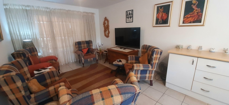 3 Bedroom Property for Sale in Hartenbos Central Western Cape